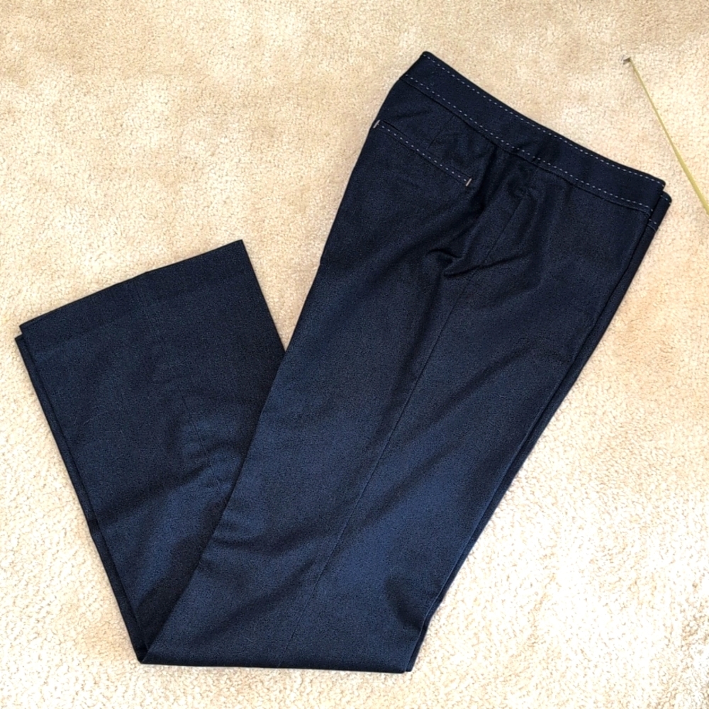 Excellent Condition Tahari Wide Leg Jean pants
